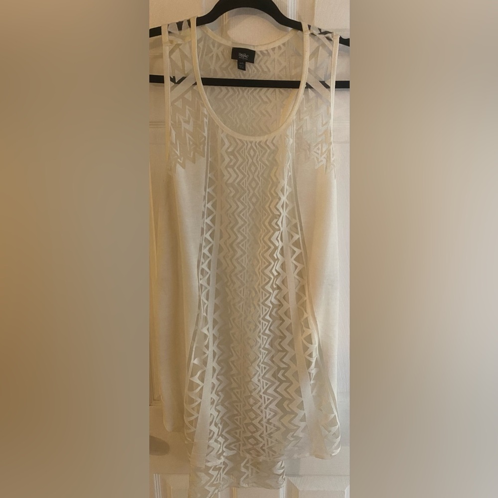 🤍 Chic White Sheer Geometric Pattern Summer Top 🤍